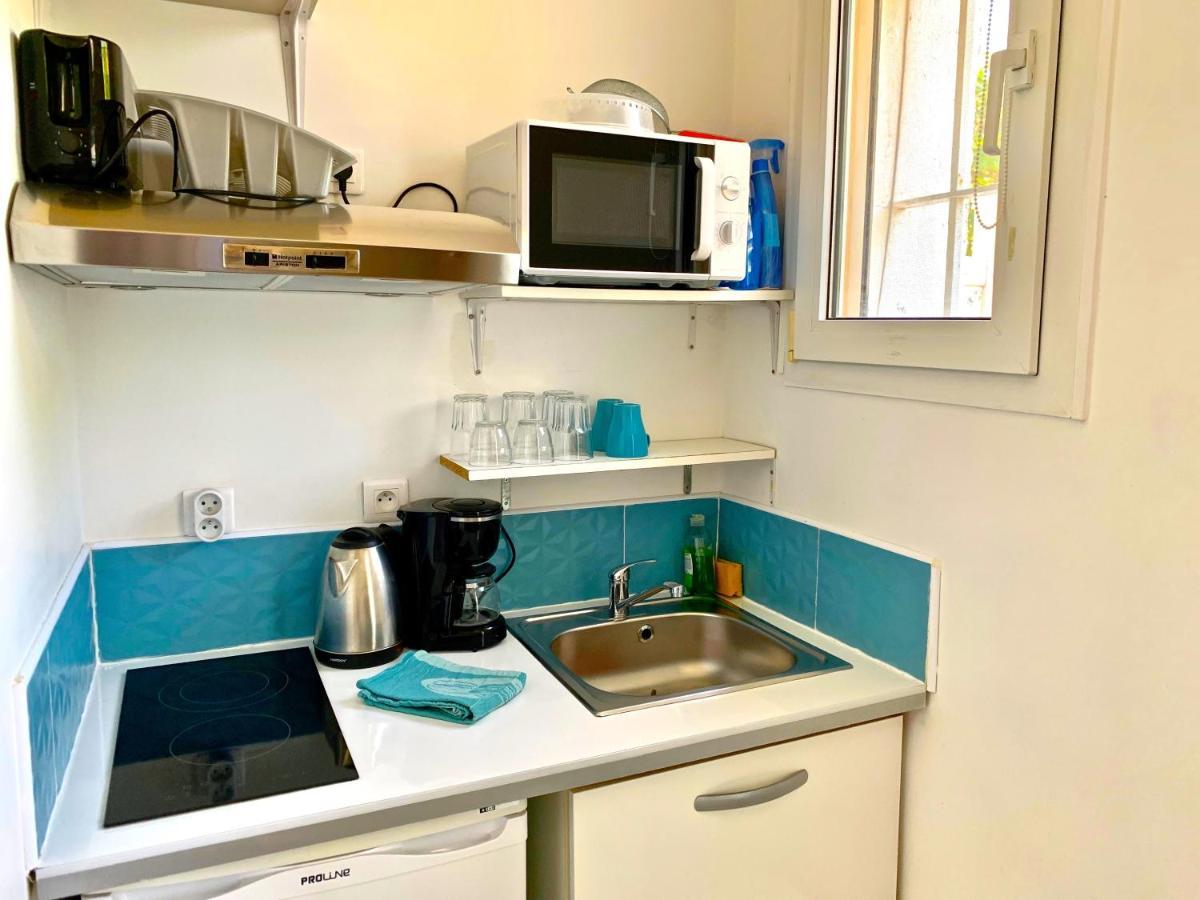 Blue Summer Vibes Mini Studio For Two, Ac, Parking, Beach At 50M, Spa Access -2 ラシオタ エクステリア 写真