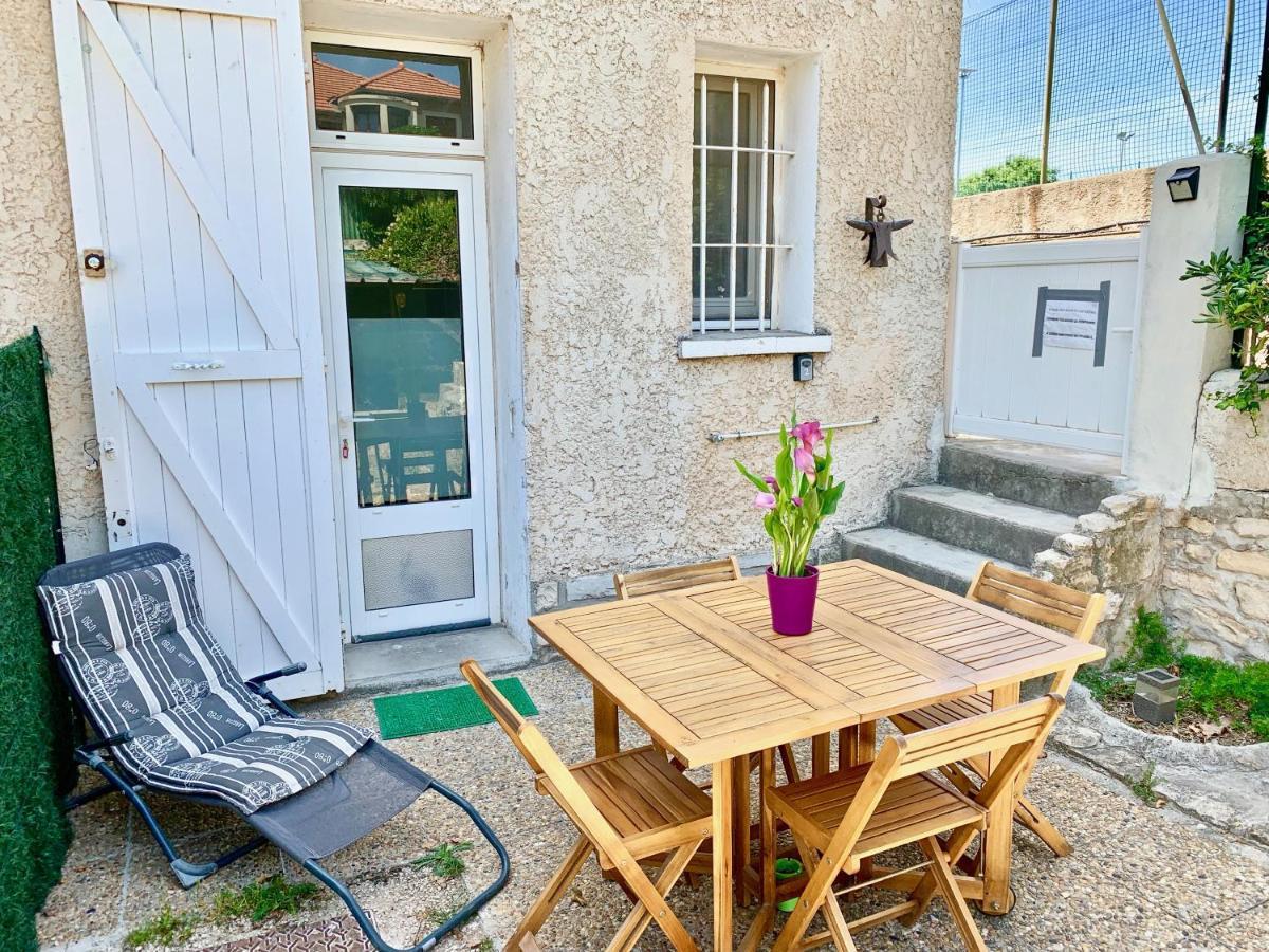 Blue Summer Vibes Mini Studio For Two, Ac, Parking, Beach At 50M, Spa Access -2 ラシオタ エクステリア 写真
